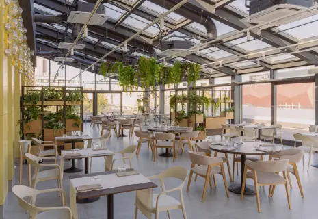 На крыше нового петербургского отеля Svet открылся ресторан-терраса «Луч»