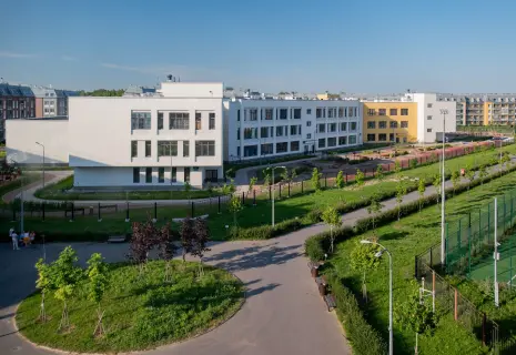 В Московском районе Петербурга построена новая школа с бассейном для 550 учеников