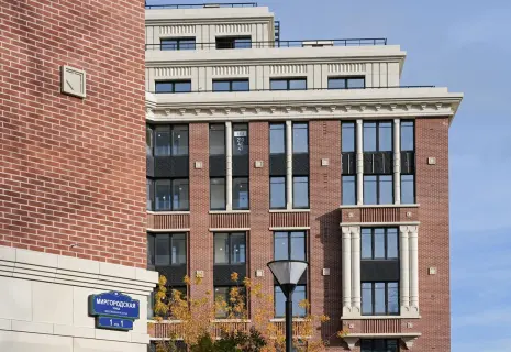 Группа RBI завершила формирование новой площади близ Старо-Невского проспекта