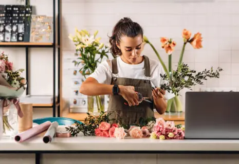 В Петербурге к 14 февраля спрос на флористов вырос на 37%