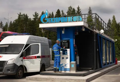 В Ленинградской области открылась первая мобильная АЗС сети «Газпромнефть»