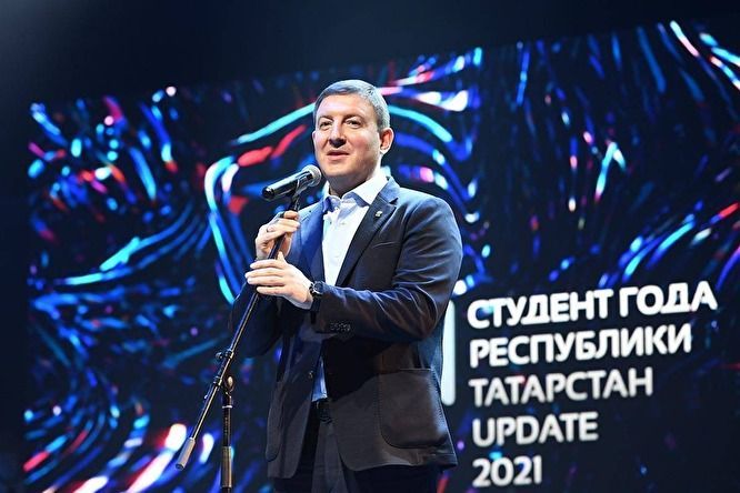 Znak.com: "Петербург может возглавить Андрей Турчак"