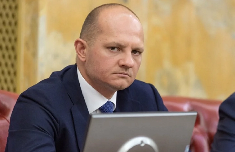 В Москве по делу о мошенничестве задержали экс-вице-губернатора Петербурга Владимира Лавленцева 