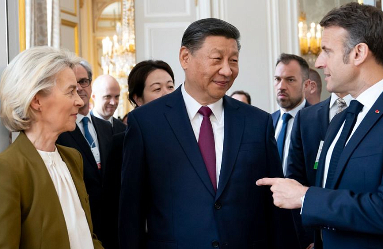 «Китай много перенял из СССР». Китаист Маслов о поездке Си Цзиньпина в Париж