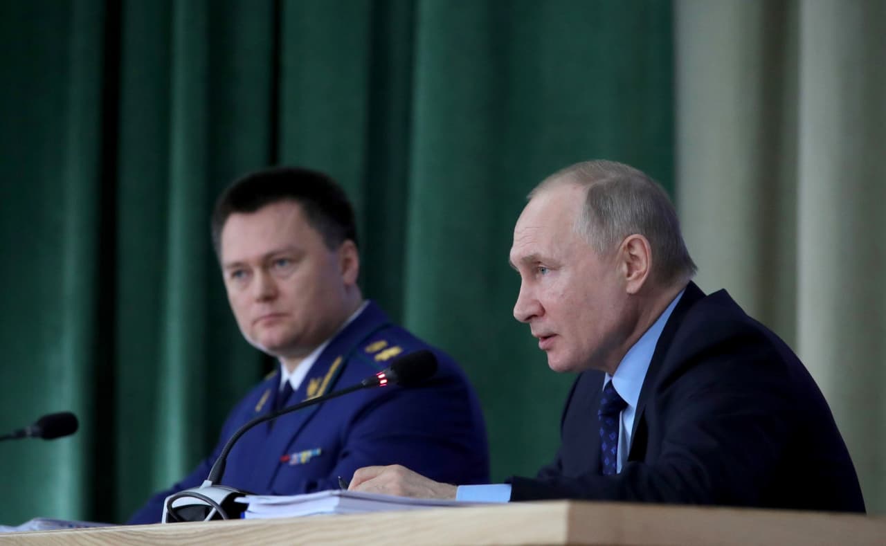 Фото – Генпрокурор Игорь Краснов и президент Владимир Путин, kremlin.ru