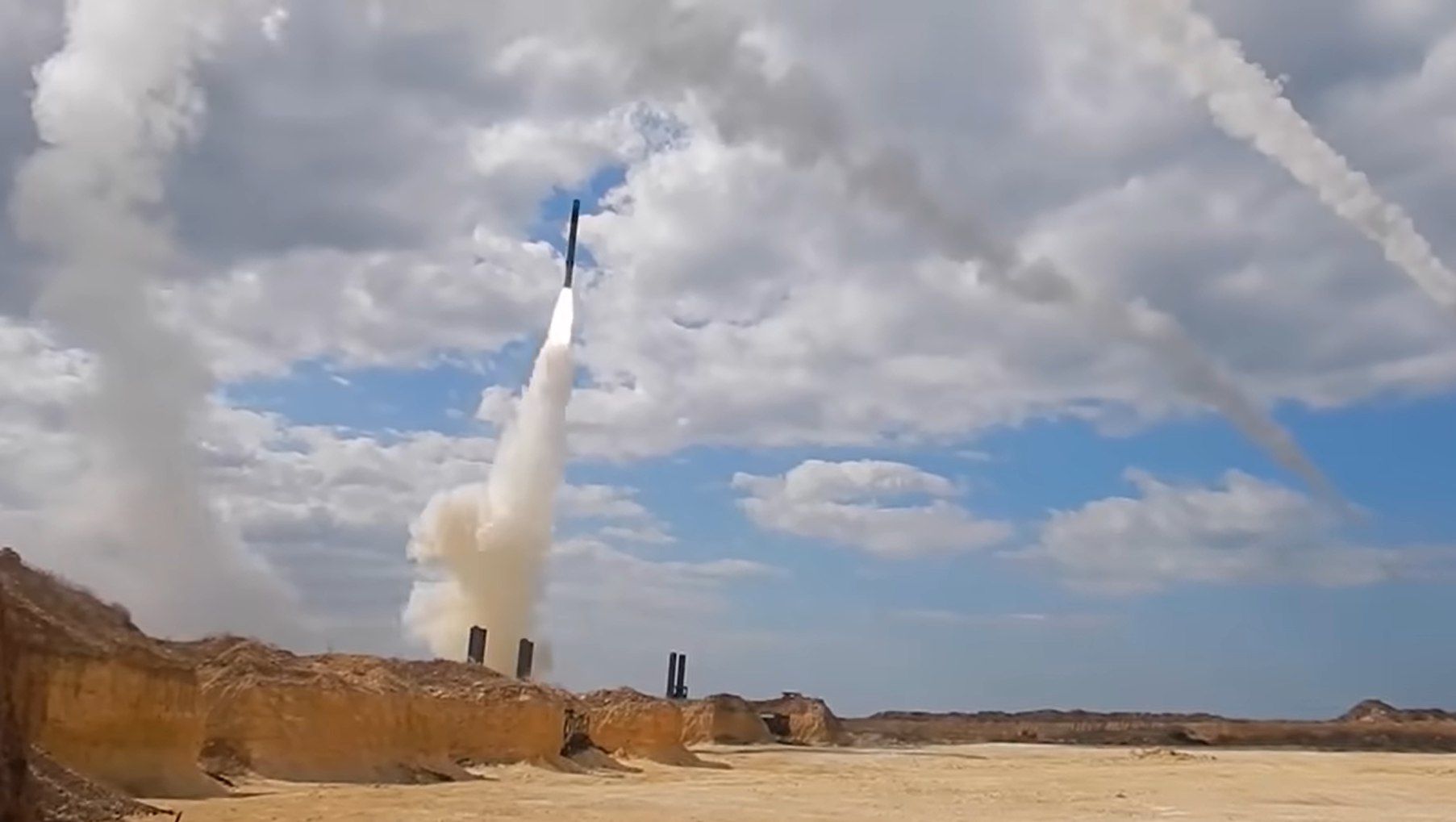 Пуски ракет ВС РФ в рамках спецоеперации, скриншот YouTube / Минобороны РФ 